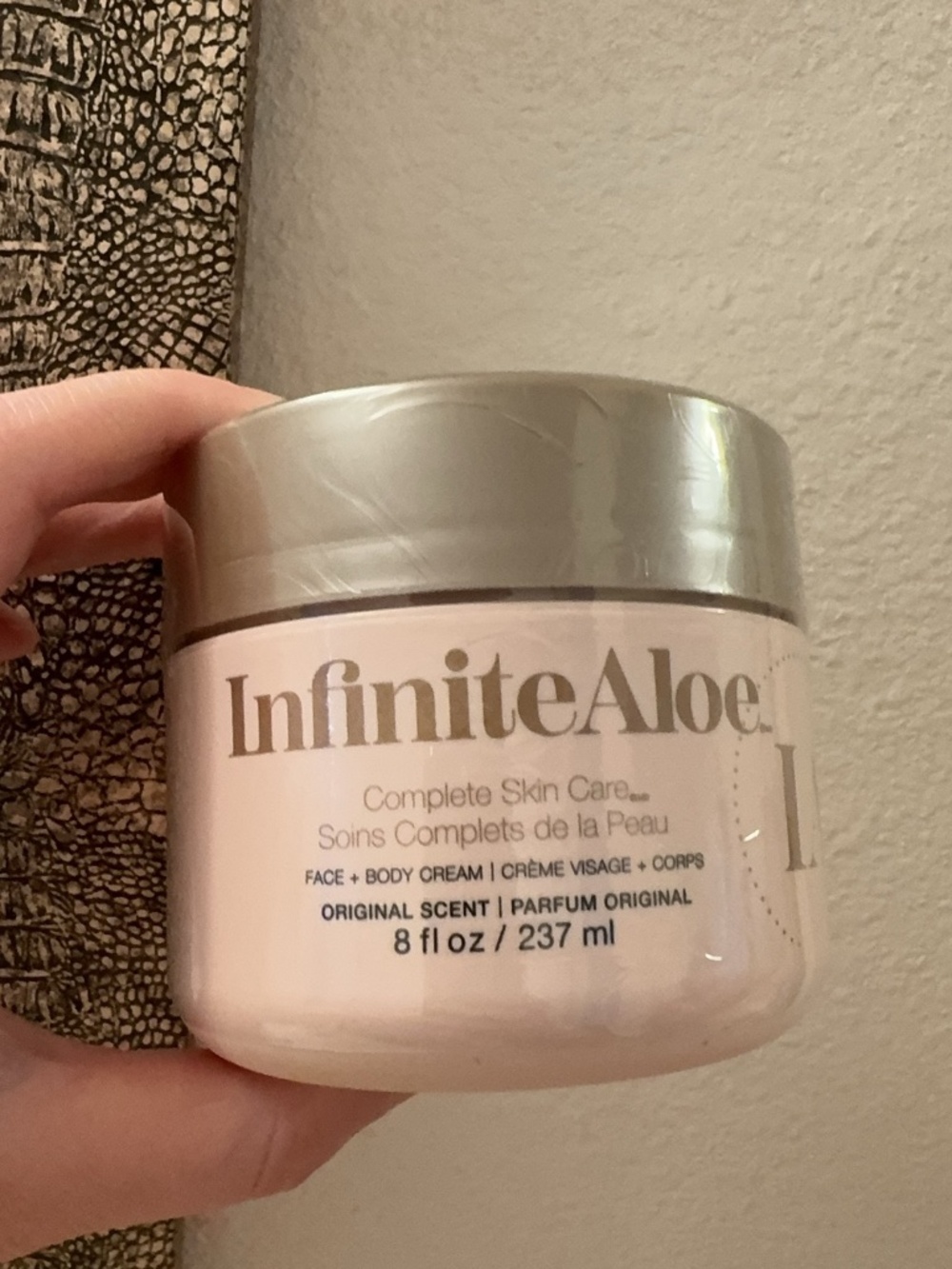 Infinite Aloe Skin Care Cream, With Fragrance, Wholesale From Costco! 8oz